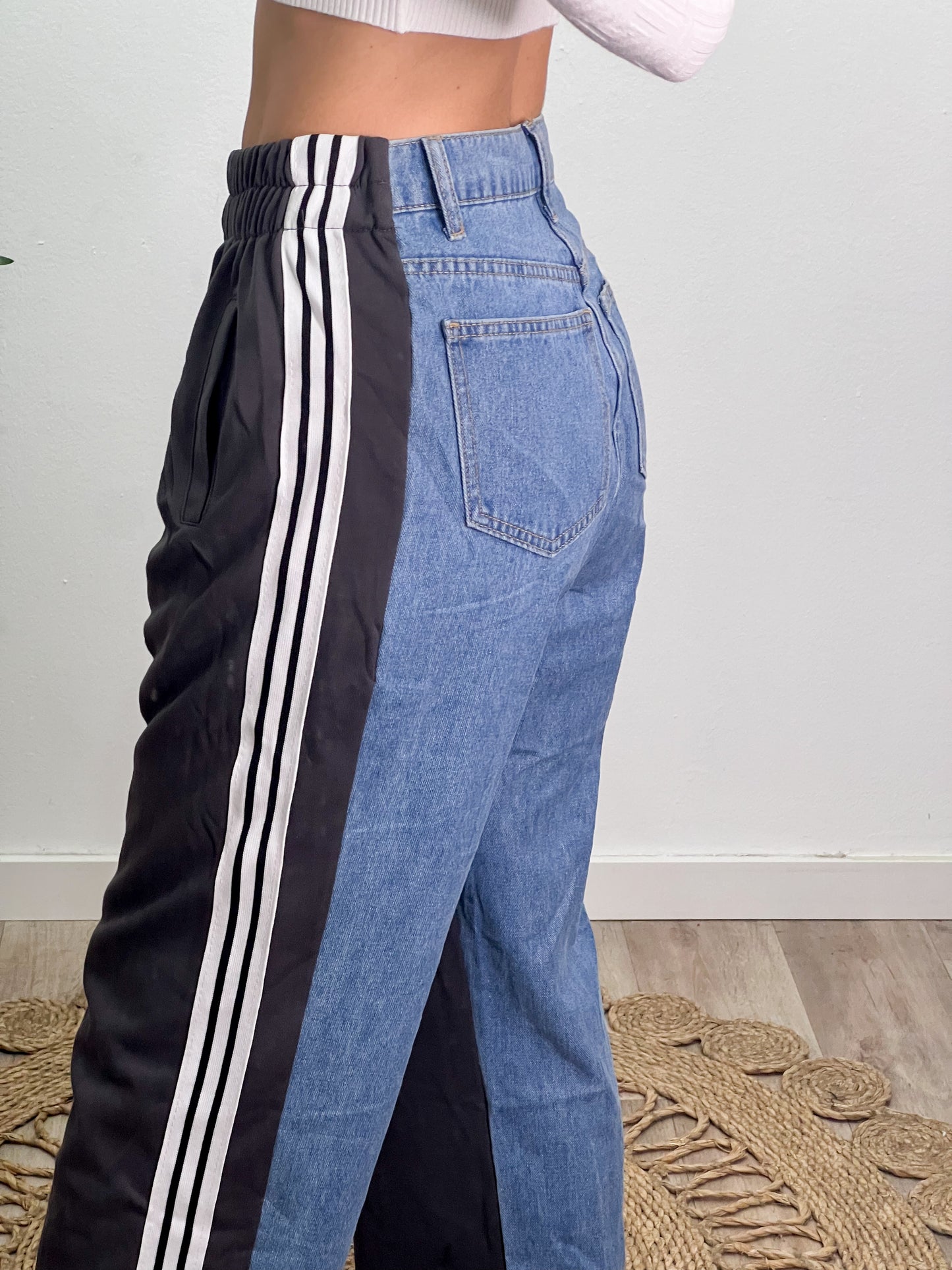 Pantalón Denim Combinado Gris Oscuro