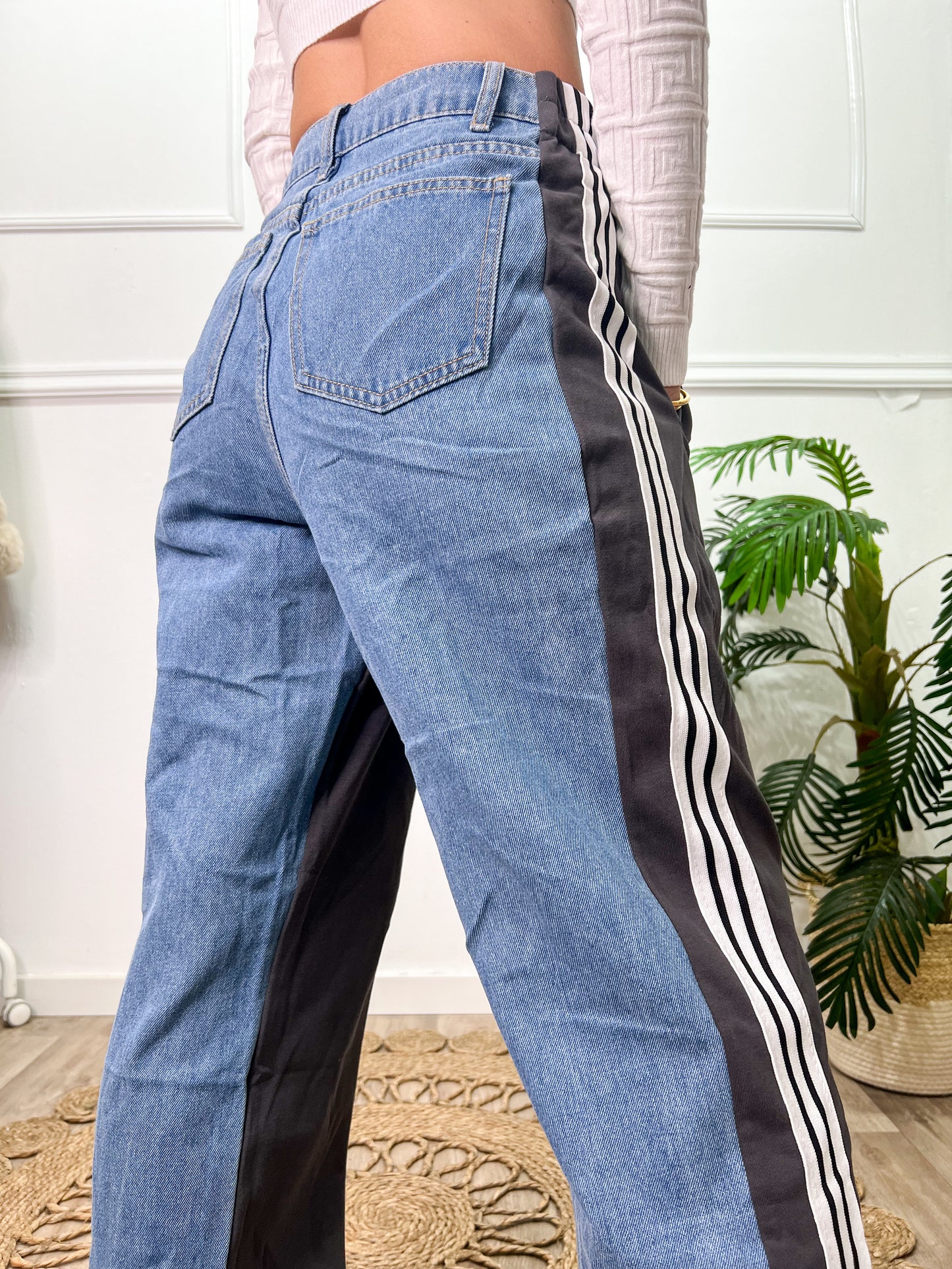 Pantalón Denim Combinado Gris Oscuro