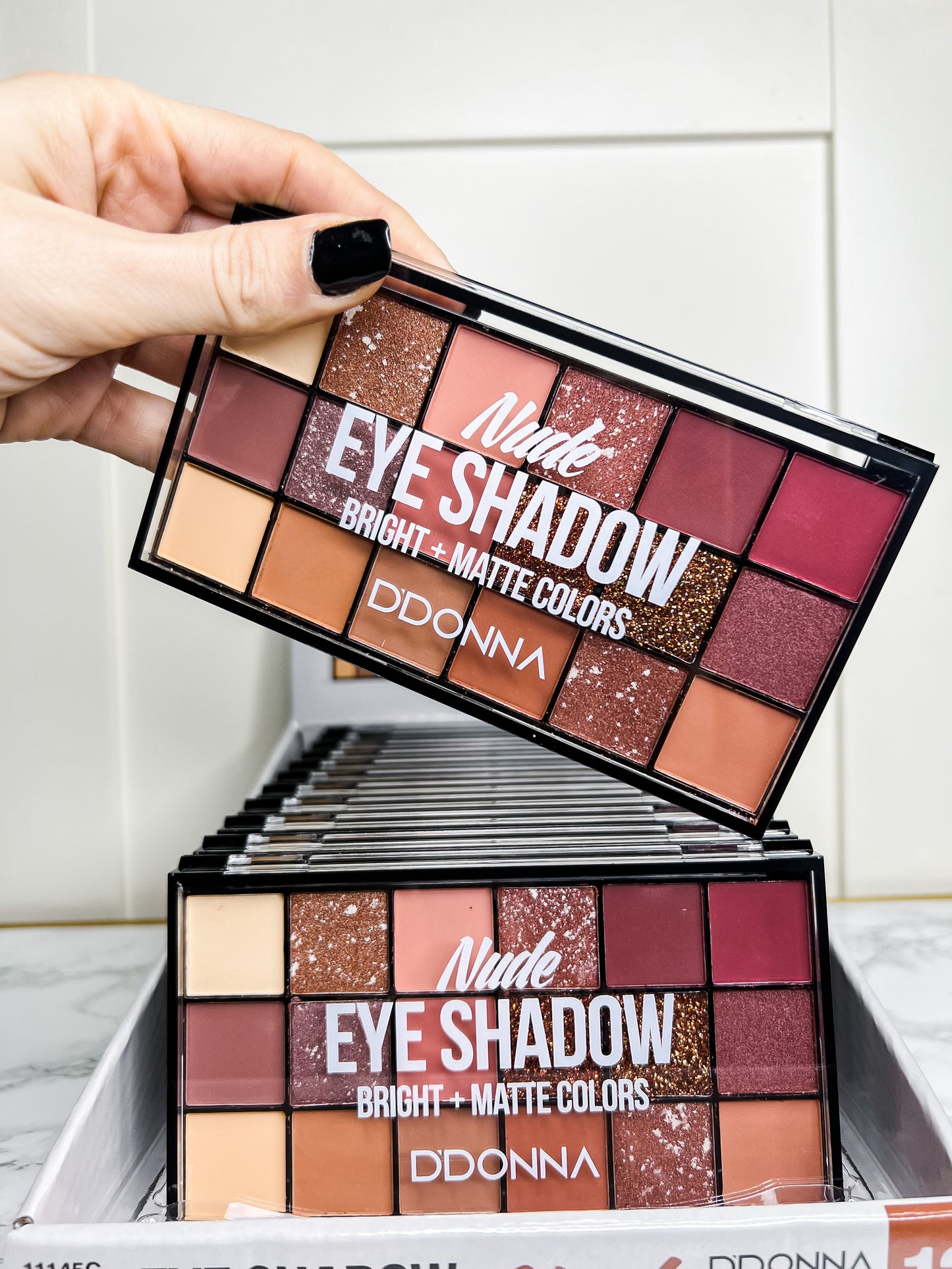 Paleta de Sombras de Ojos Nude Bright and Matte -Ddonna-