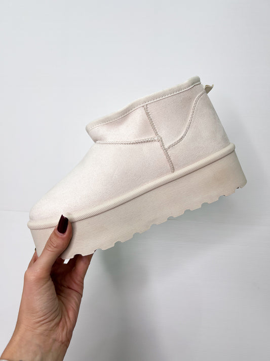 Botas Ucc Beige